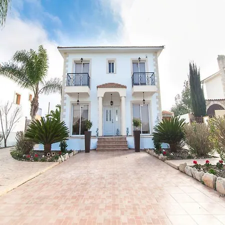Oceanview 137 Villa Ayía Nápa